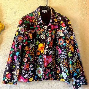 Beautiful vintage button up shacket
